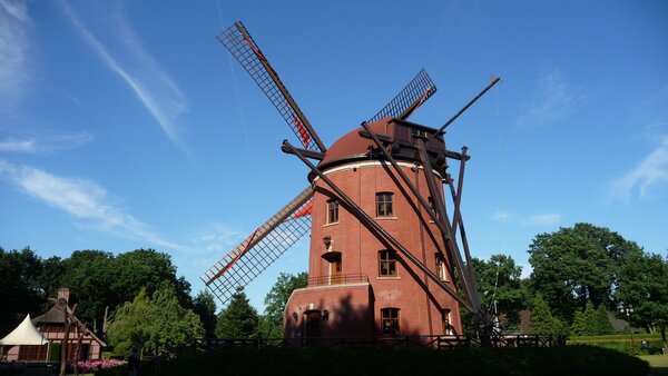 Bild vergr&ouml;&szlig;ern: Ammerland Windmühle